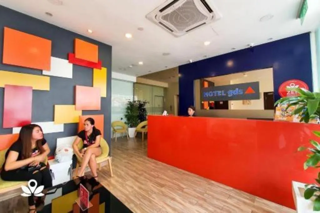 ***  Capital O 90574 Hotel Glo Kuala Lumpur Malaysia